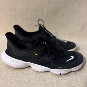 Nike free run shoes